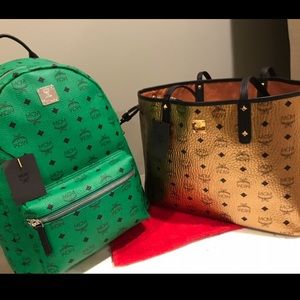 MCM Stark backpack and Gold tote! ✨⚡️✨